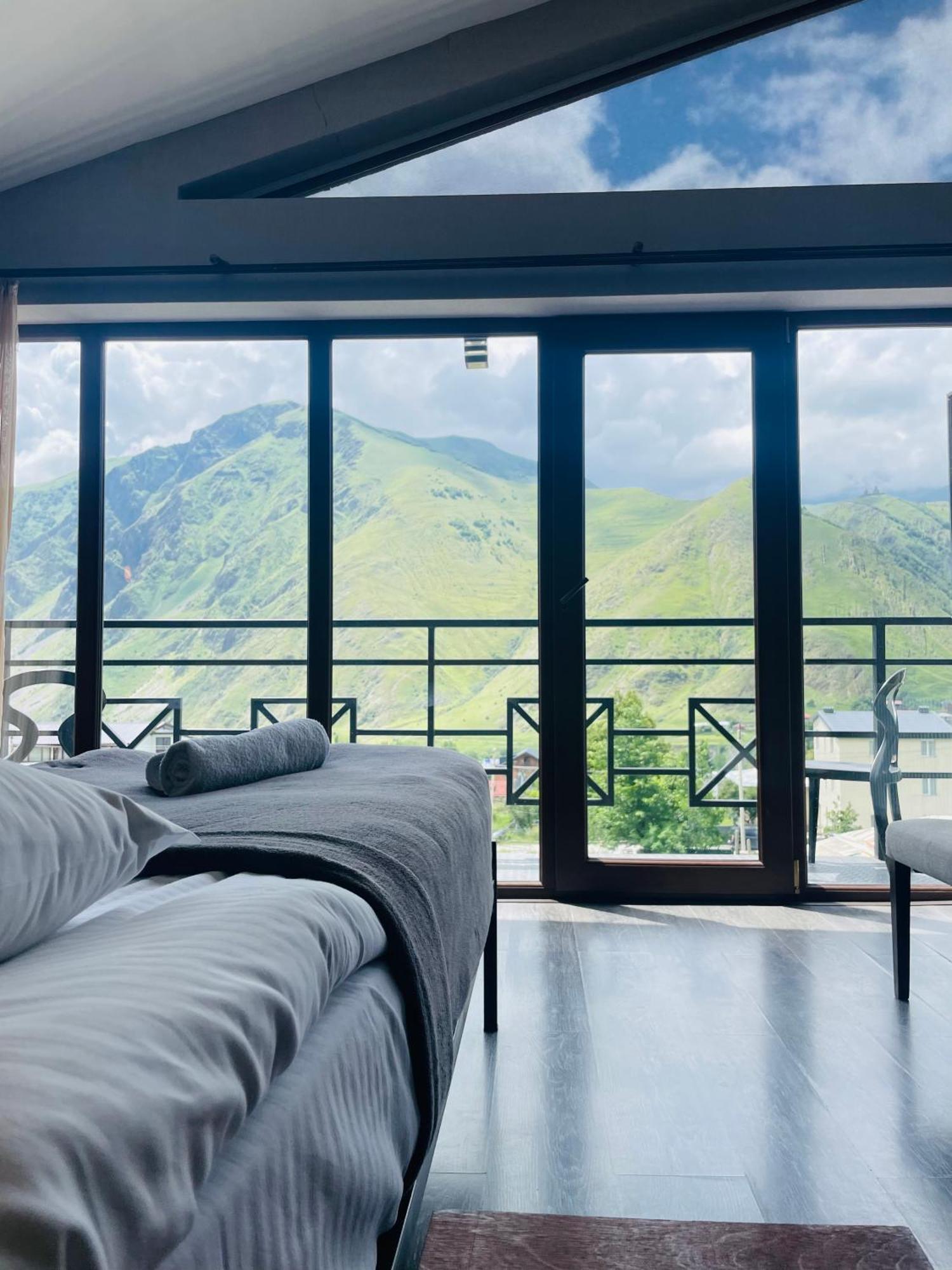 Chemodann Kazbegi Zimmer foto